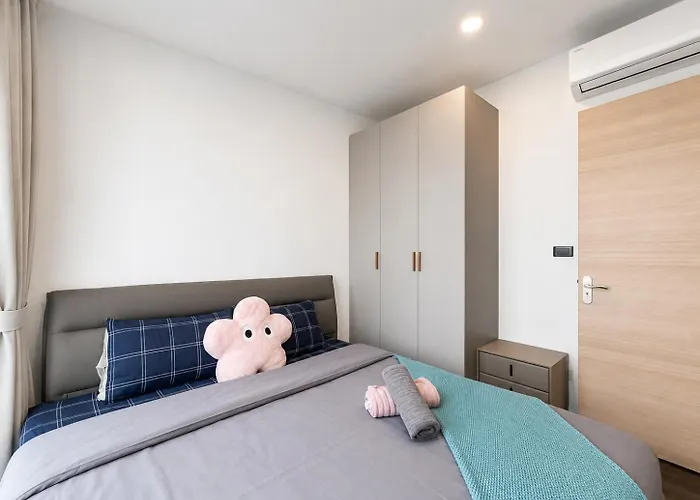 公寓 1br High Floor Partial River View 曼谷
