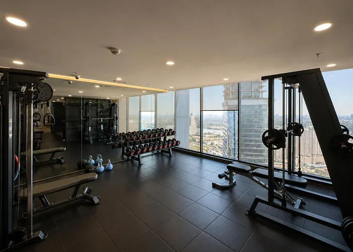 1br High Floor Partial River View 曼谷